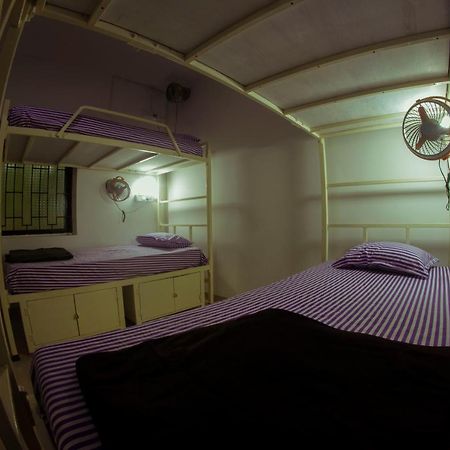 Bonds Hostel Candolim Zewnętrze zdjęcie
