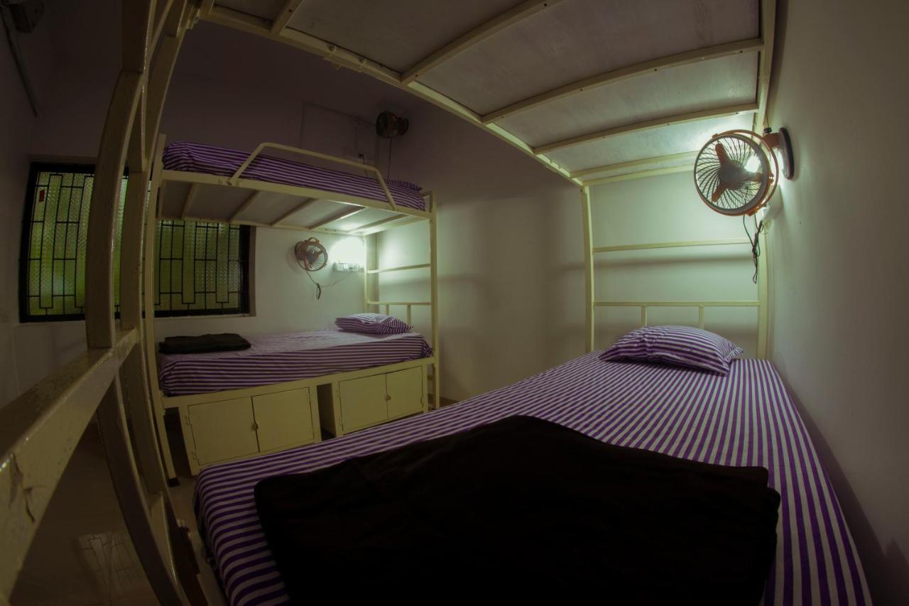 Bonds Hostel Candolim Zewnętrze zdjęcie